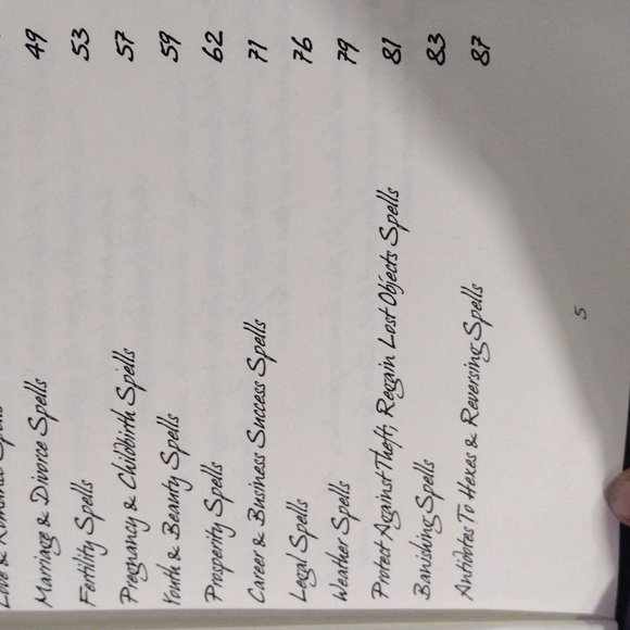 Book of Shadows Spell Book - Picture 4 of 14